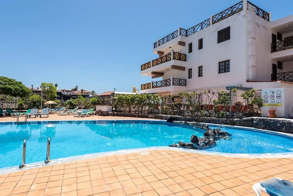 Neptuno Oceanfront Apartment Puerto de Santiago